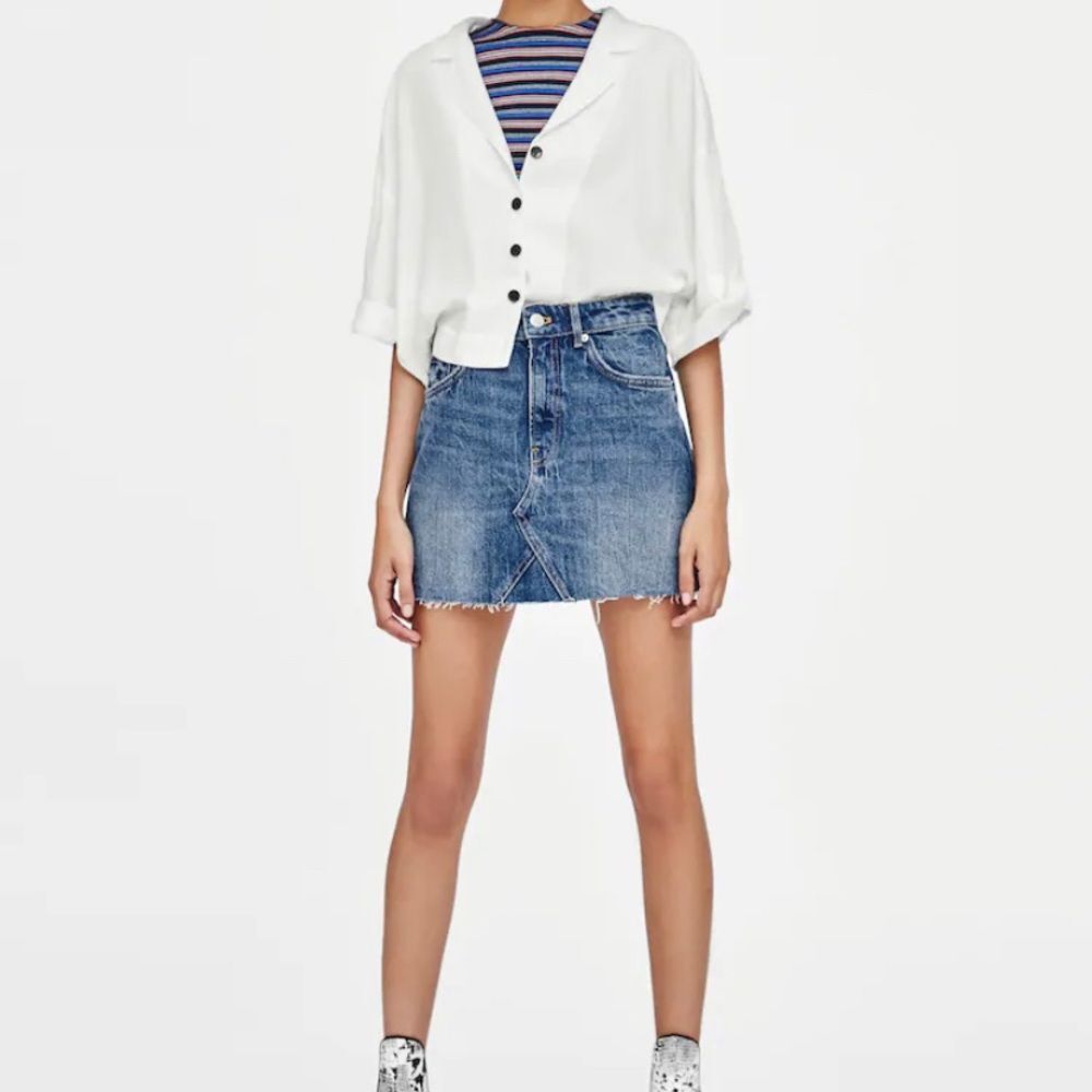 NWOT Zara Blue Denim Mini Skirt Sz S